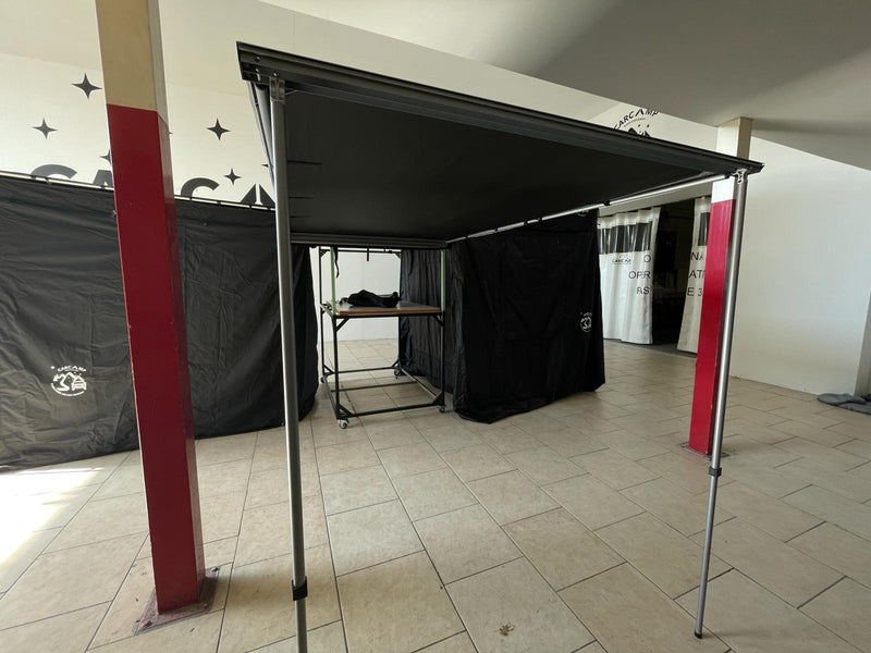Load image into Gallery viewer, LRA-700 RIGHT OR LEFT SIDE AWNING