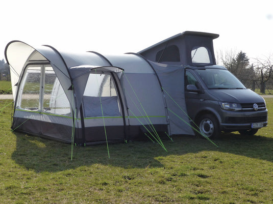 Tour Cap - Una tenda a tunnel per bus o furgone con molto spazio 900178
