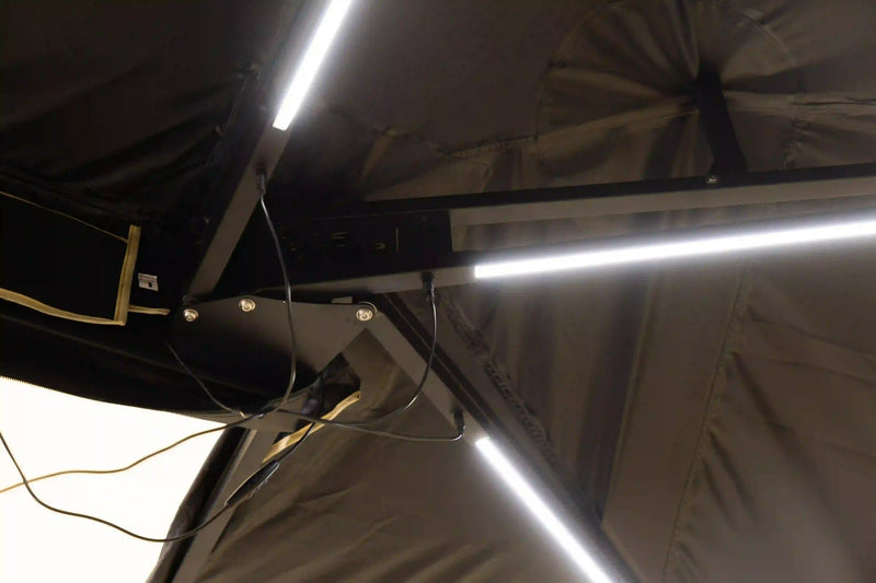Carica immagine in Galleria Viewer, Dettaglio luci a LED tendalino Oasi
