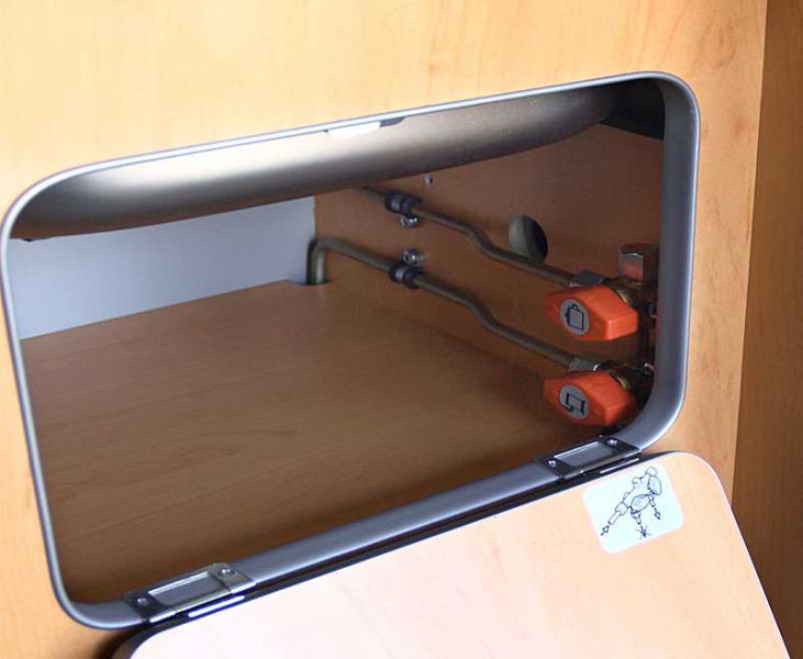 Carica immagine in Galleria Viewer, Mobili prefabbricati per VW T6/T5 passo corto Sportcamper 10496
