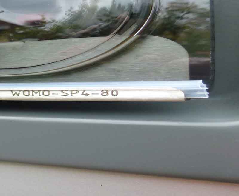 Load image into Gallery viewer, Profilo di sicurezza S4/5 lunghezza 66cm per finestre di larghezza da 70 a 100cm 31089
