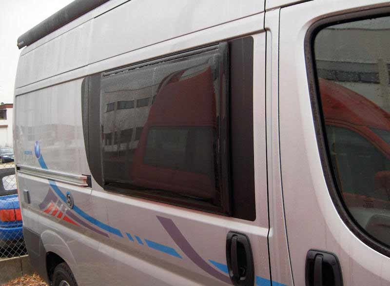 Carica immagine in Galleria Viewer, Porta scorrevole per finestre apribili Ducato, Peugeot Boxer, Citroen Jumper dal 32200
