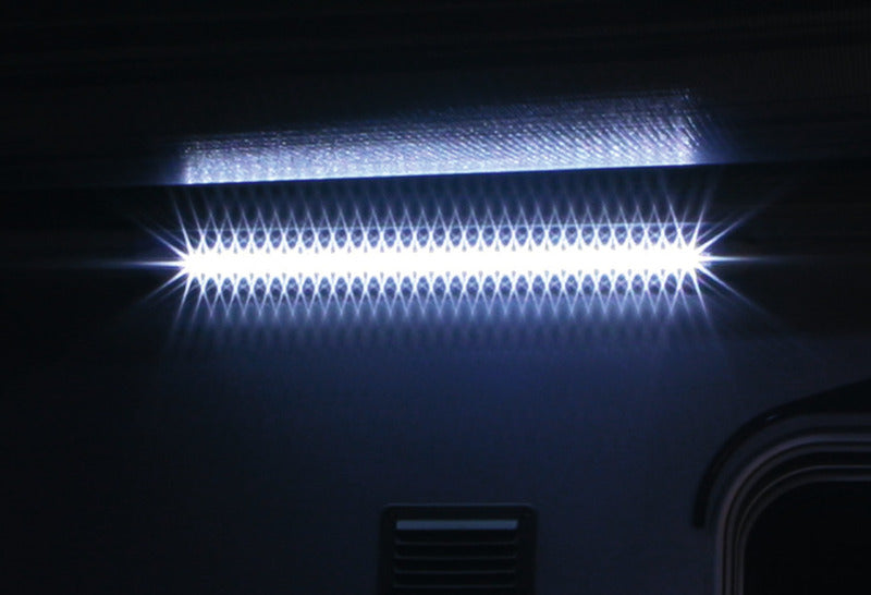 Load image into Gallery viewer, Lampada da esterno a LED da 12 Volt con rilevatore di movimento 435321
