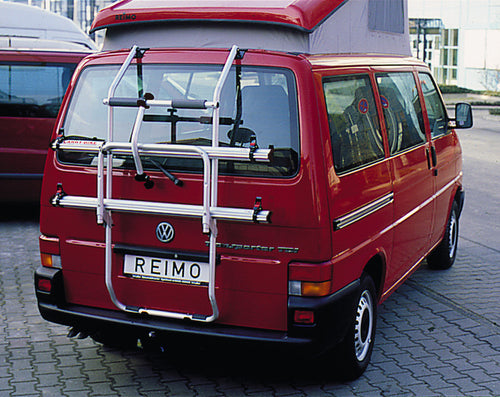 Portabiciclette posteriore per portellone posteriore VW-T4 per 2 biciclette 44020