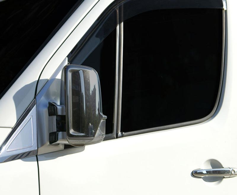 Carica immagine in Galleria Viewer, Cappuccio a specchio cromato nero per MB Sprinter/VW Crafter 45852
