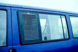 Carica immagine in Galleria Viewer, Grande griglia di ventilazione Airvent lasciata per la VW-T4 dal 1990-2003 46160
