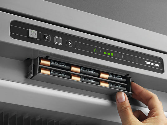 Pacco batterie 12V f. Frigorifero Thetford N3000 E versione con pannello di cont 71386