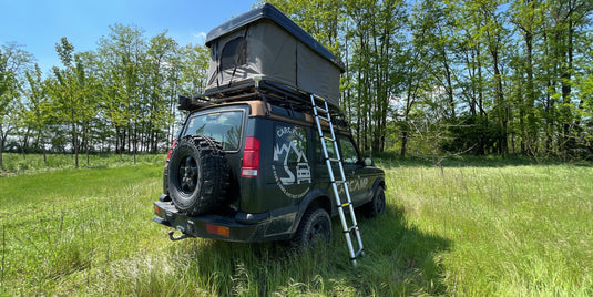 campeggio in auto tenda rigida