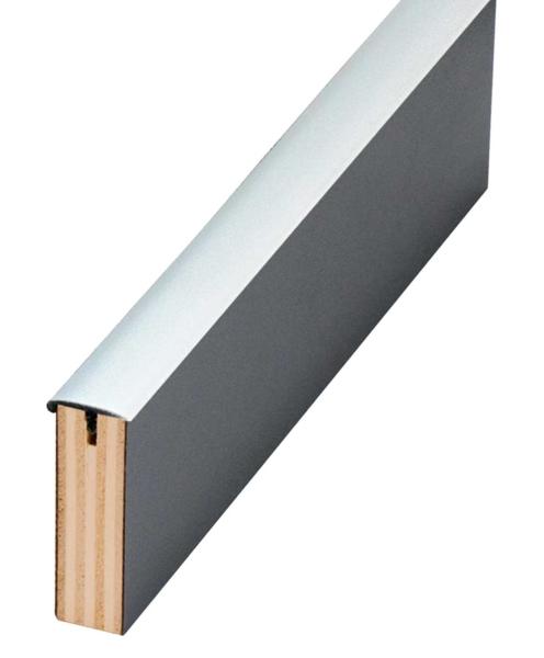 Bordo a T, unilaterale con naso. Per lamiere di spessore 15 mm. M5210119